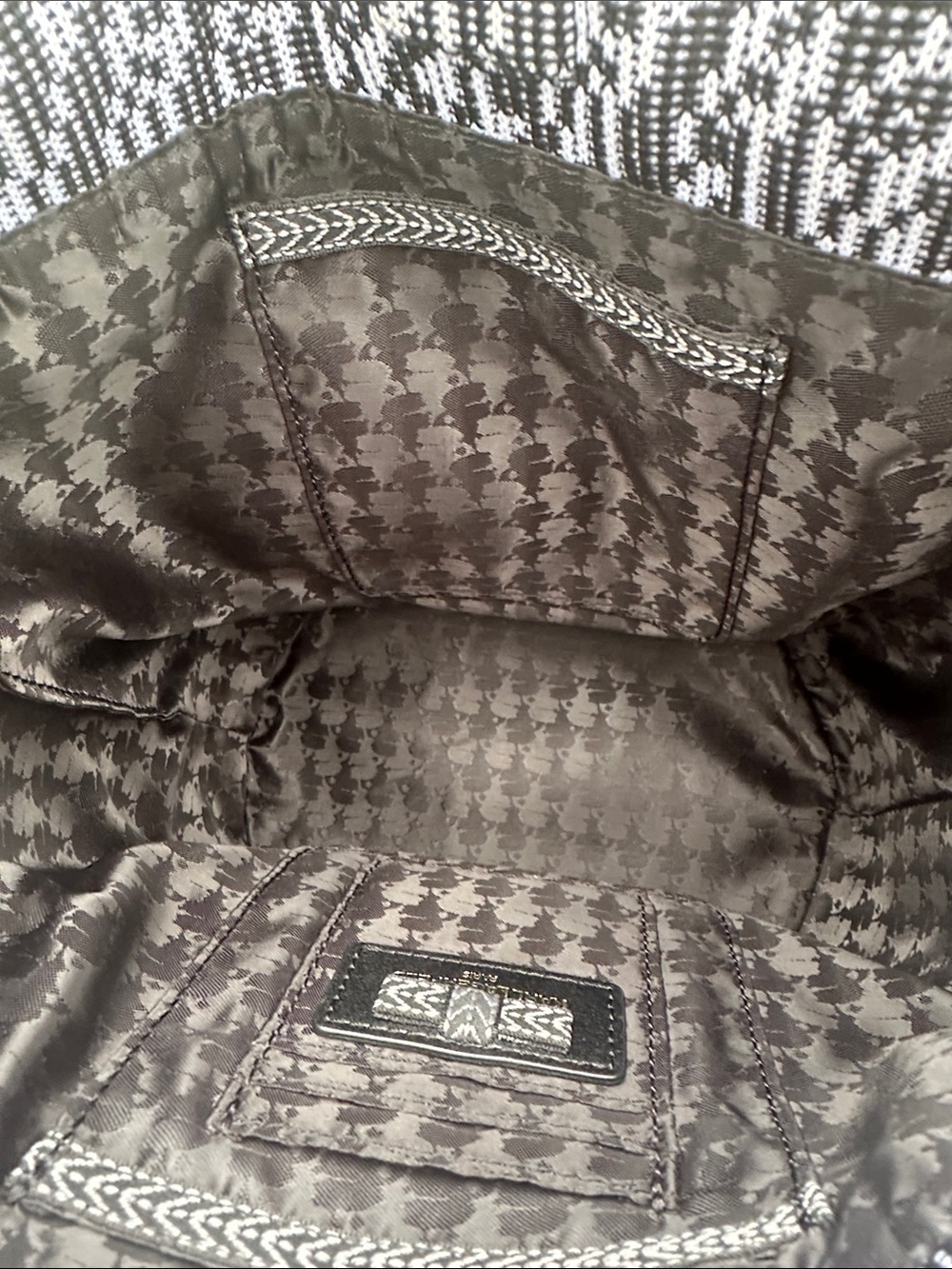 Karl Lagerfeld Black & White Knit Bucket Bag with Chunky Chain Strap - Picture 8 of 14